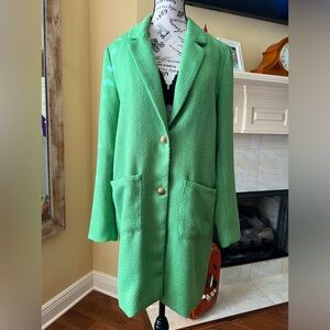Bibi Medium textured green lined coat.